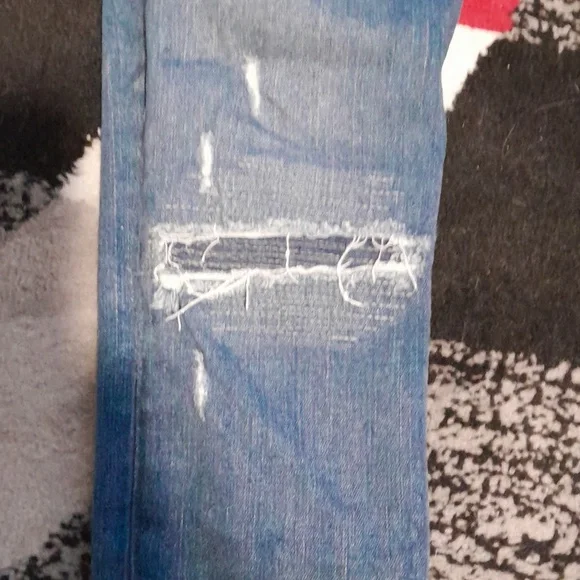 Hudson Tally Misdrise Skinny Jean - Picture 8 of 14